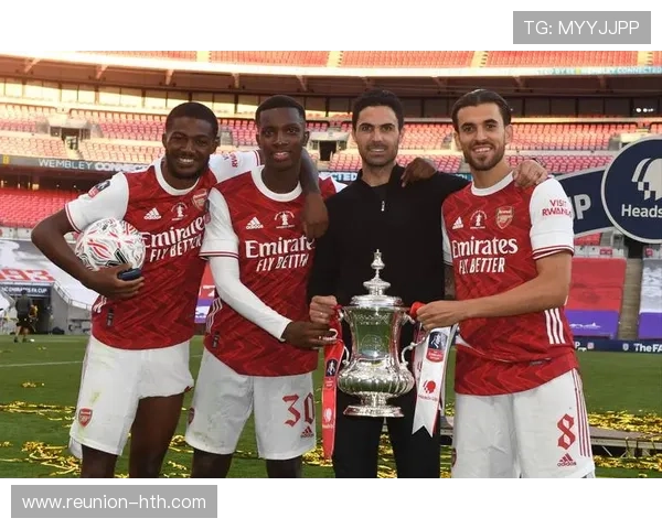 塞维利亚俱乐部最新赛季表现与未来发展前景分析